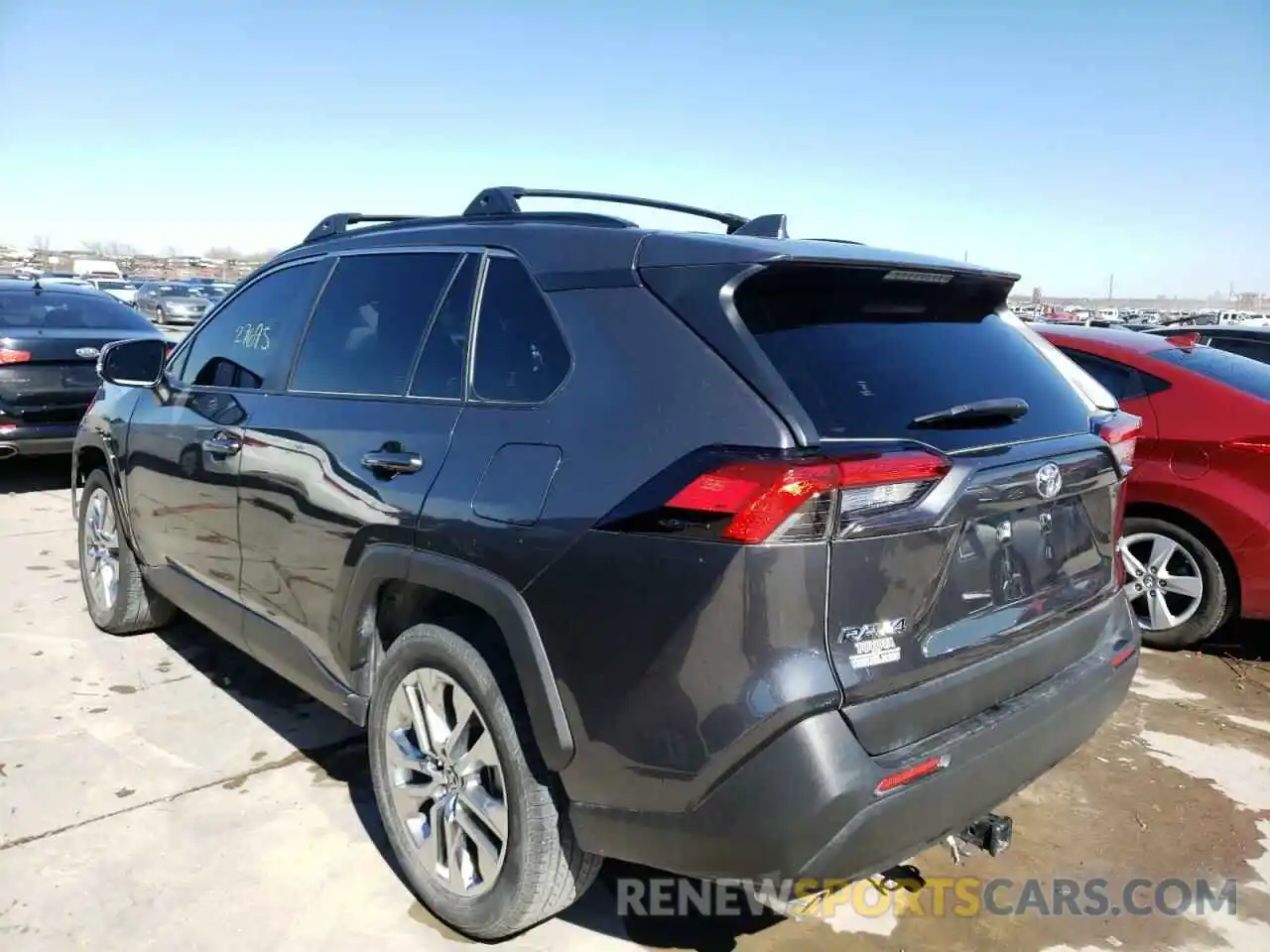 3 Photograph of a damaged car JTMC1RFV0LD050945 TOYOTA RAV4 2020