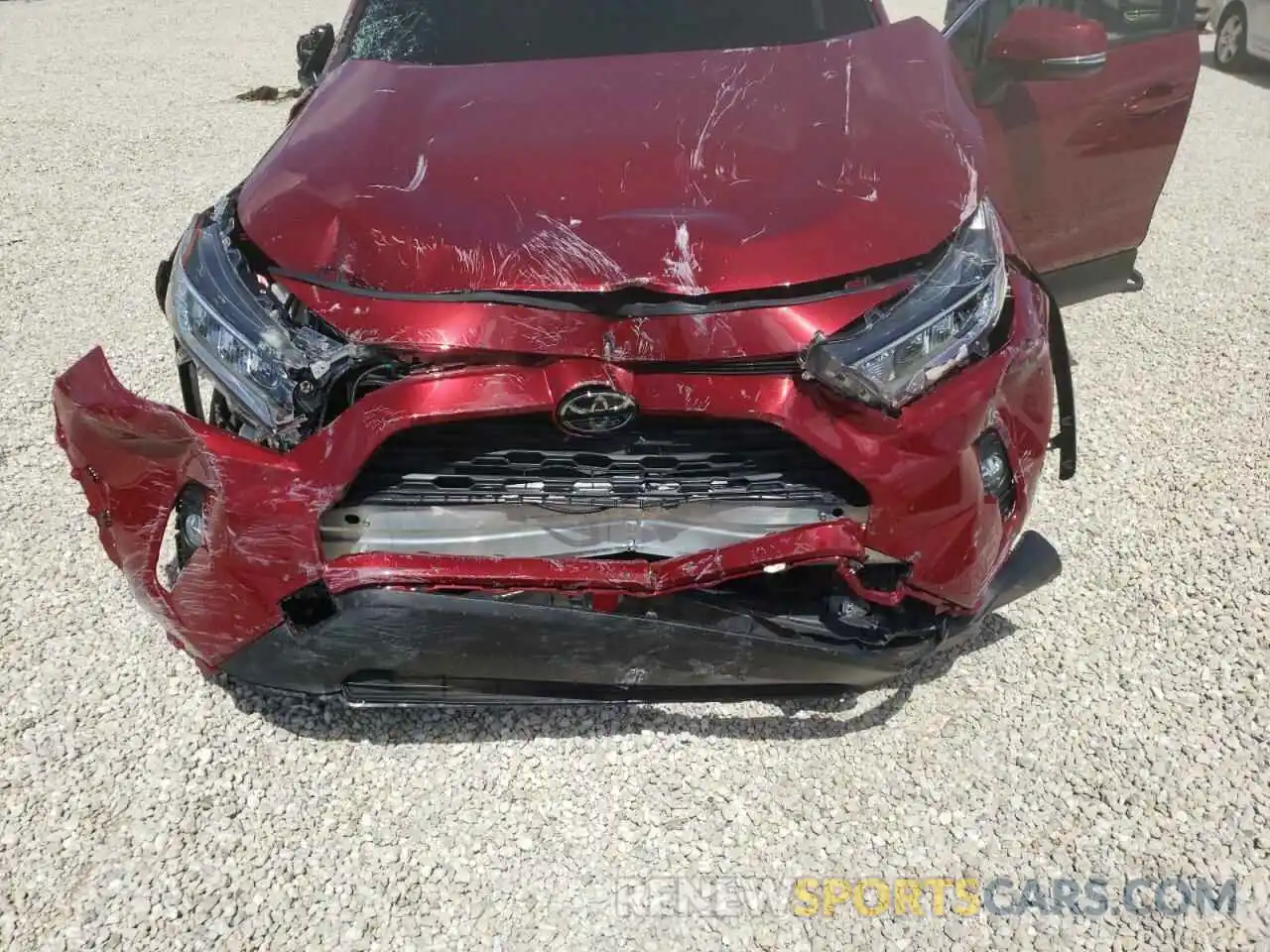 7 Photograph of a damaged car JTMC1RFV1LD055443 TOYOTA RAV4 2020