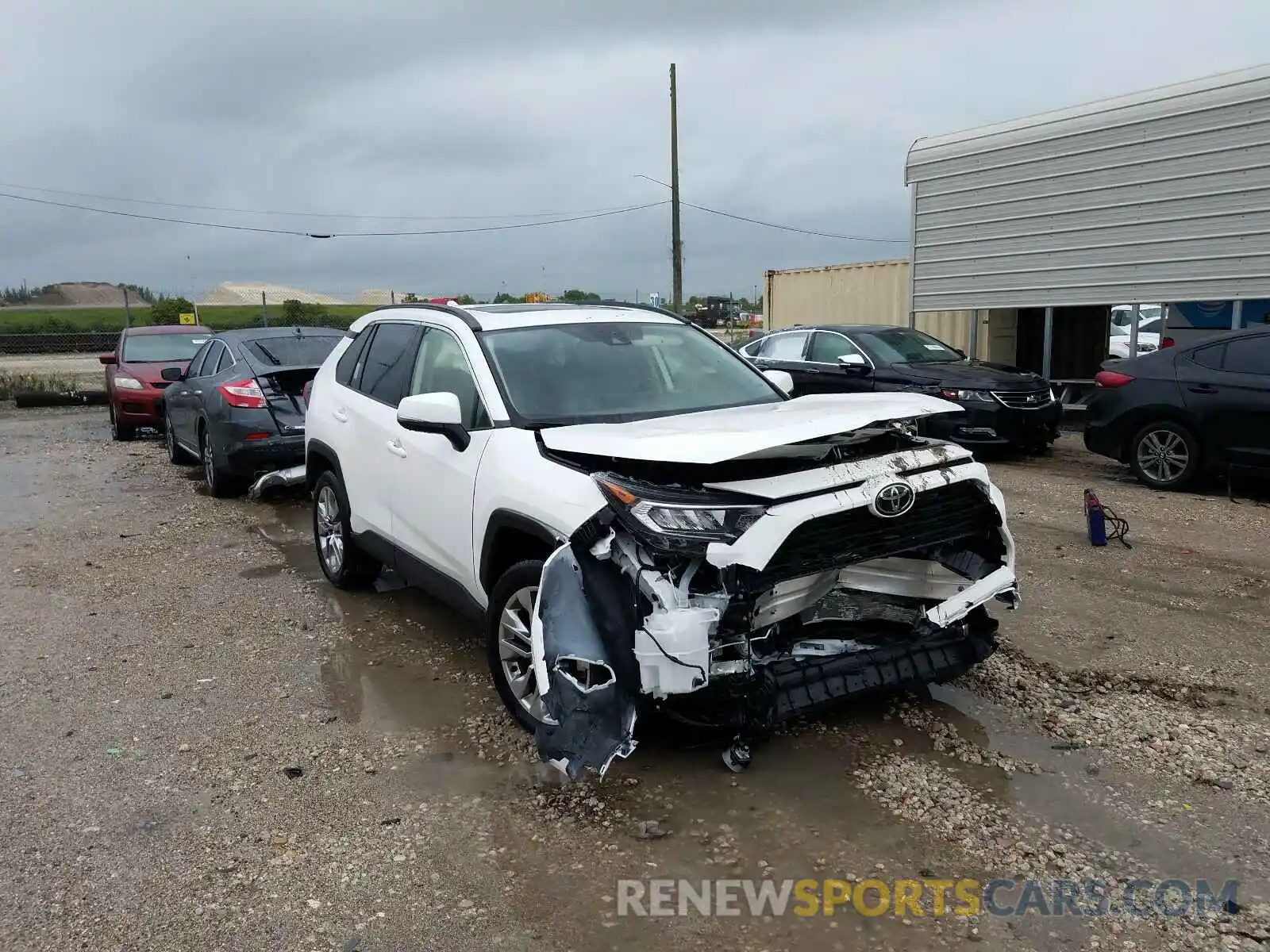 1 Photograph of a damaged car JTMC1RFV1LD518777 TOYOTA RAV4 2020