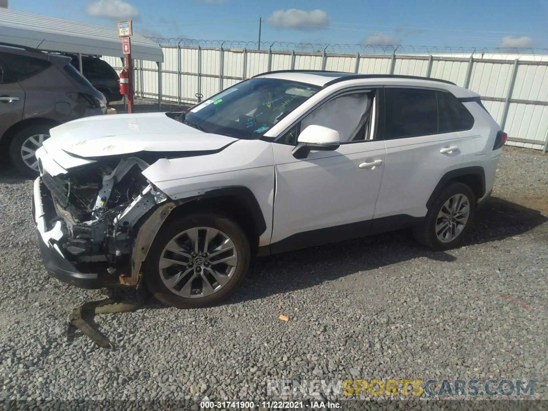 2 Photograph of a damaged car JTMC1RFV2LD049327 TOYOTA RAV4 2020