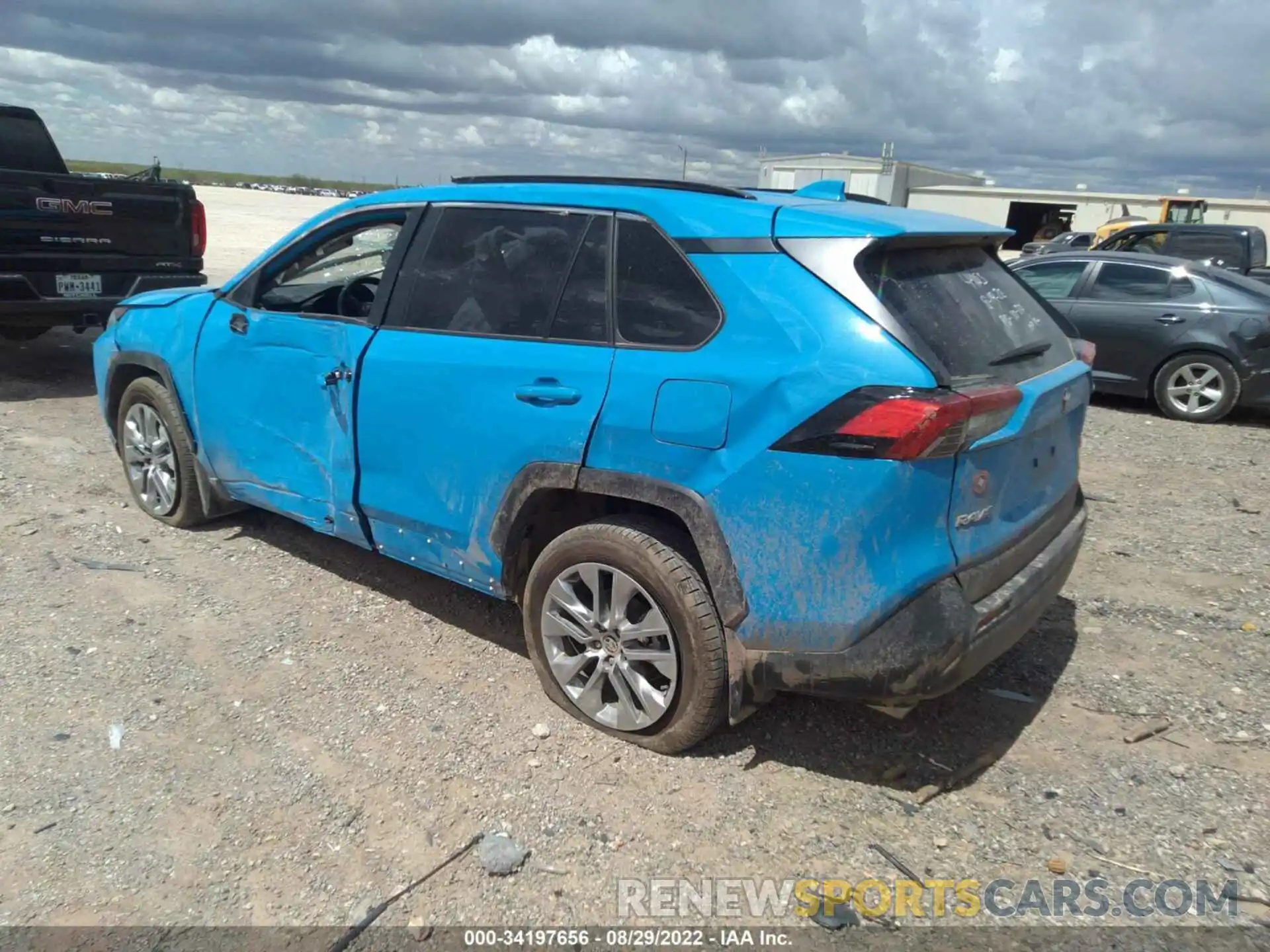 3 Photograph of a damaged car JTMC1RFV4LD054903 TOYOTA RAV4 2020