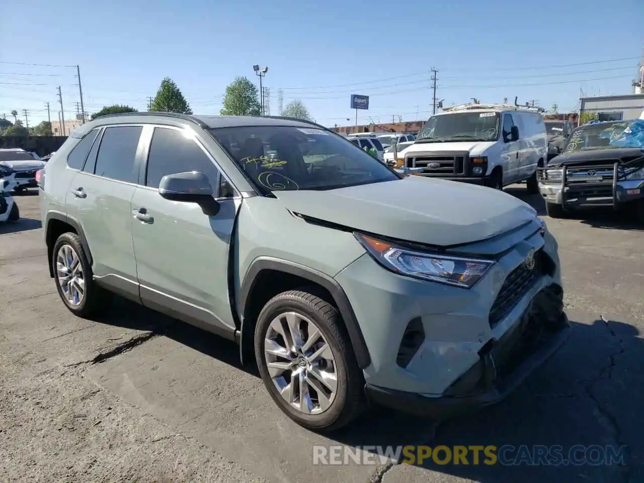 1 Photograph of a damaged car JTMC1RFV4LJ020350 TOYOTA RAV4 2020