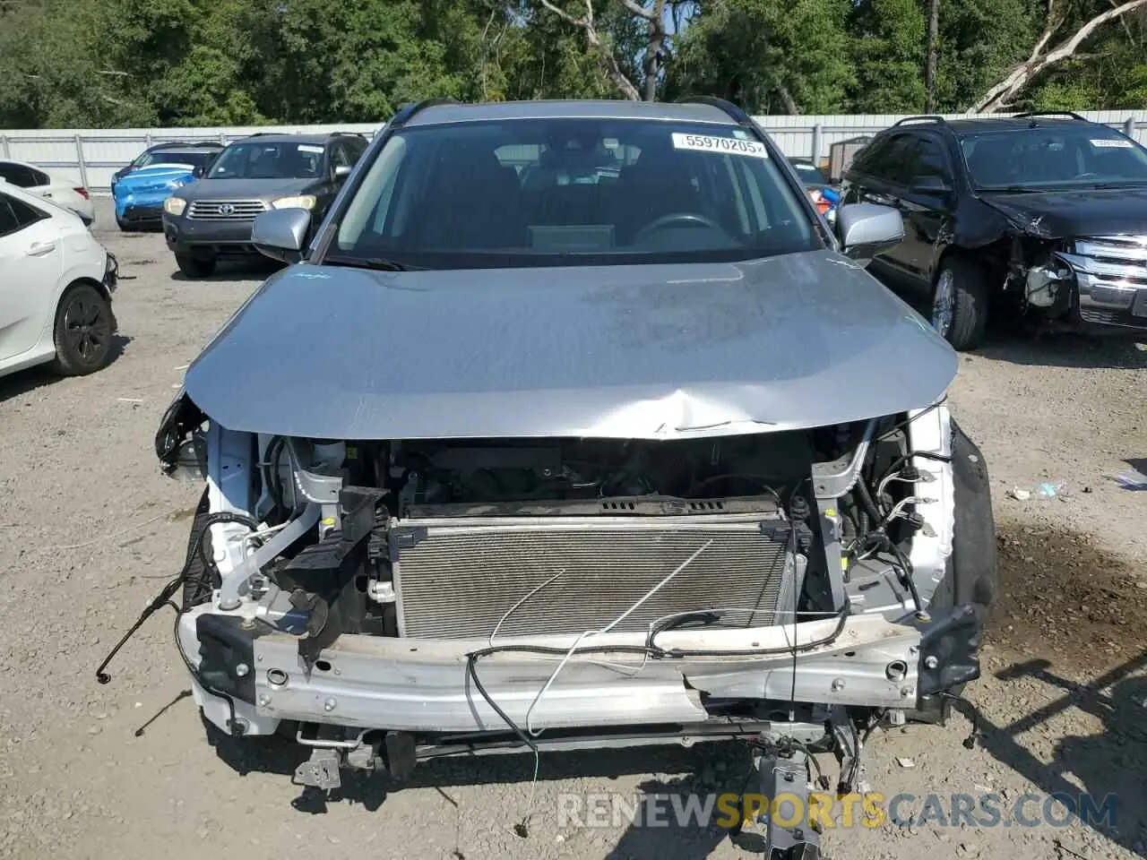 5 Photograph of a damaged car JTMC1RFV4LJ021112 TOYOTA RAV4 2020