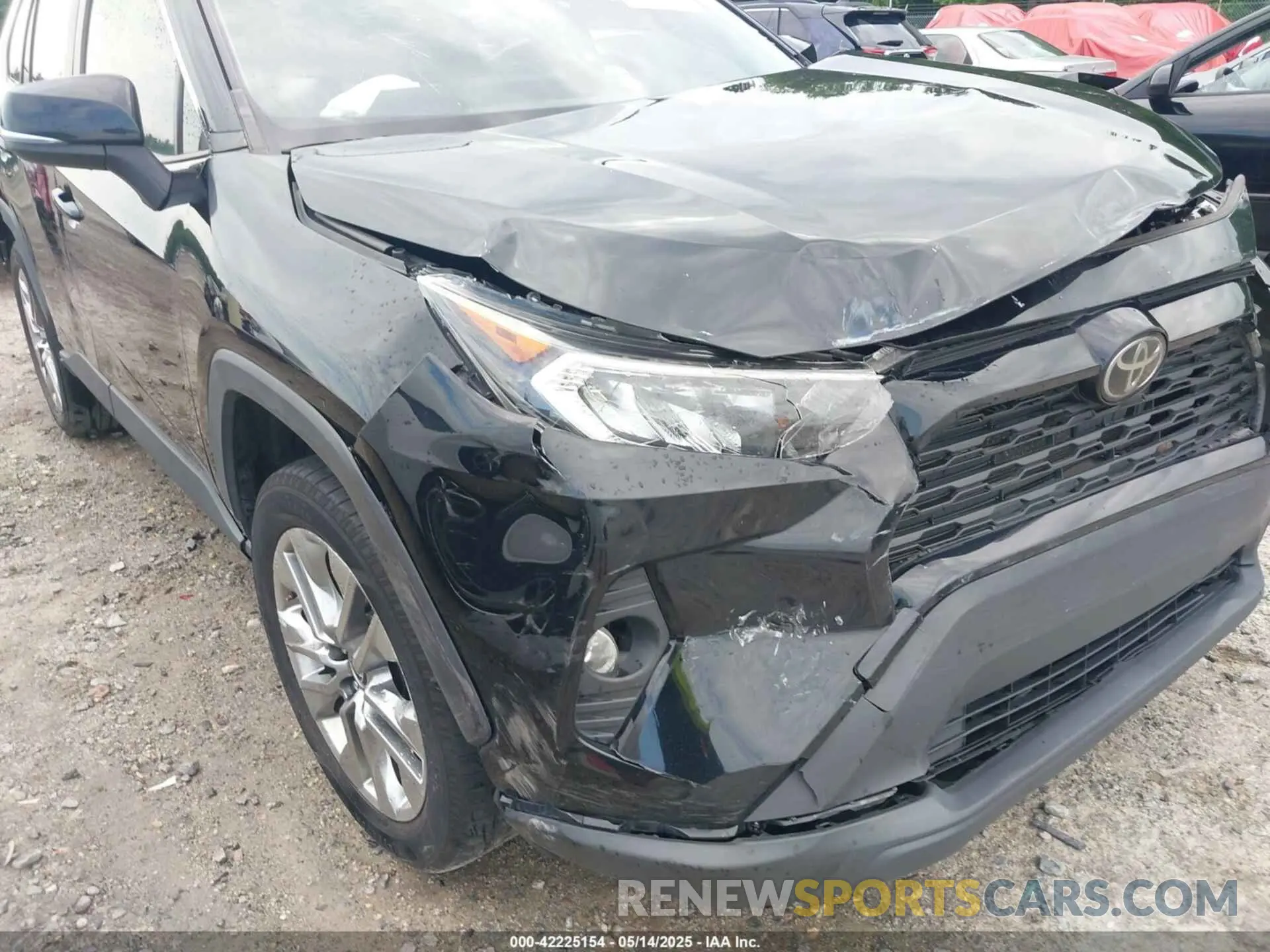 6 Photograph of a damaged car JTMC1RFV5LD046163 TOYOTA RAV4 2020