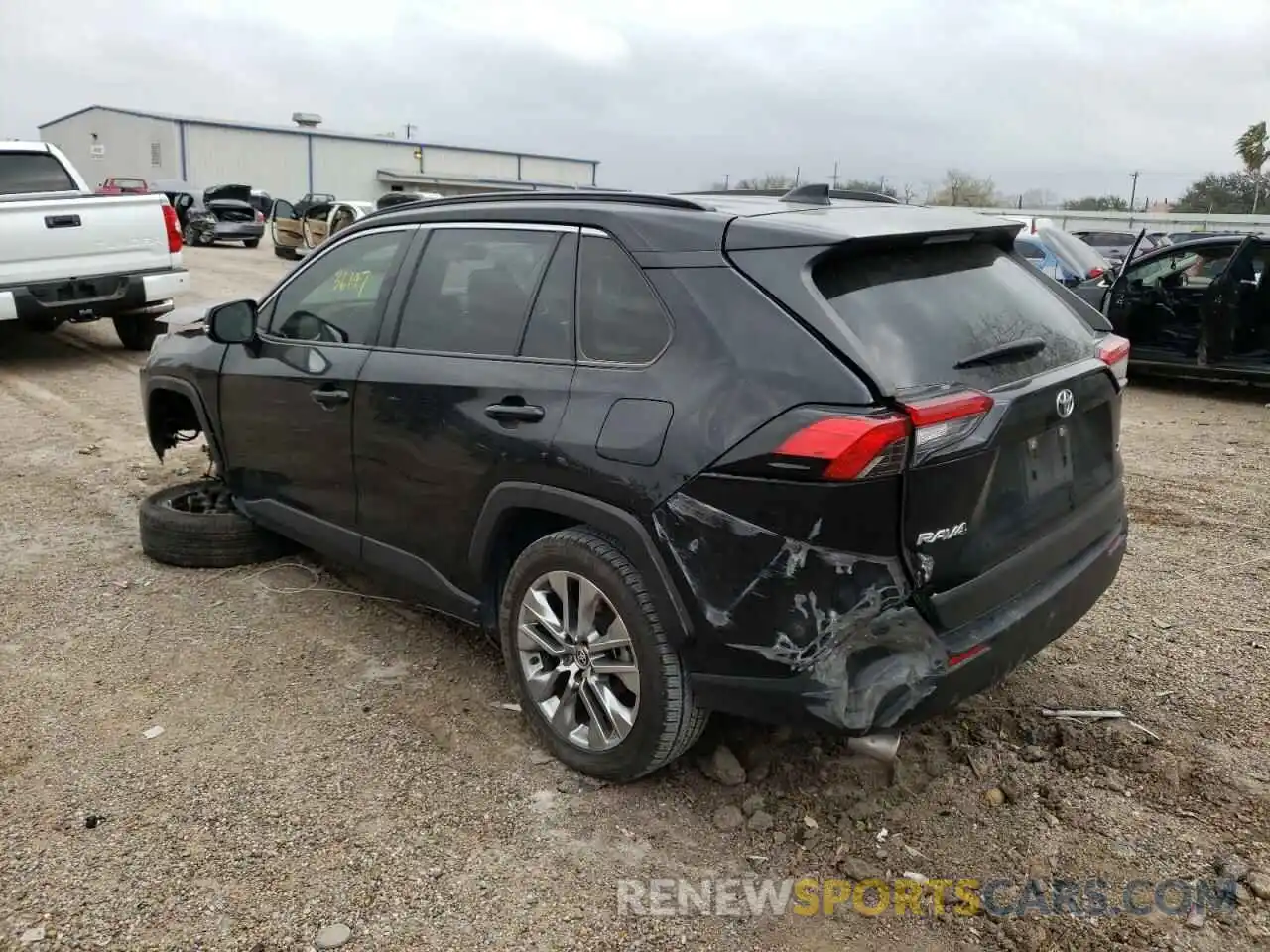 3 Photograph of a damaged car JTMC1RFV5LJ021653 TOYOTA RAV4 2020