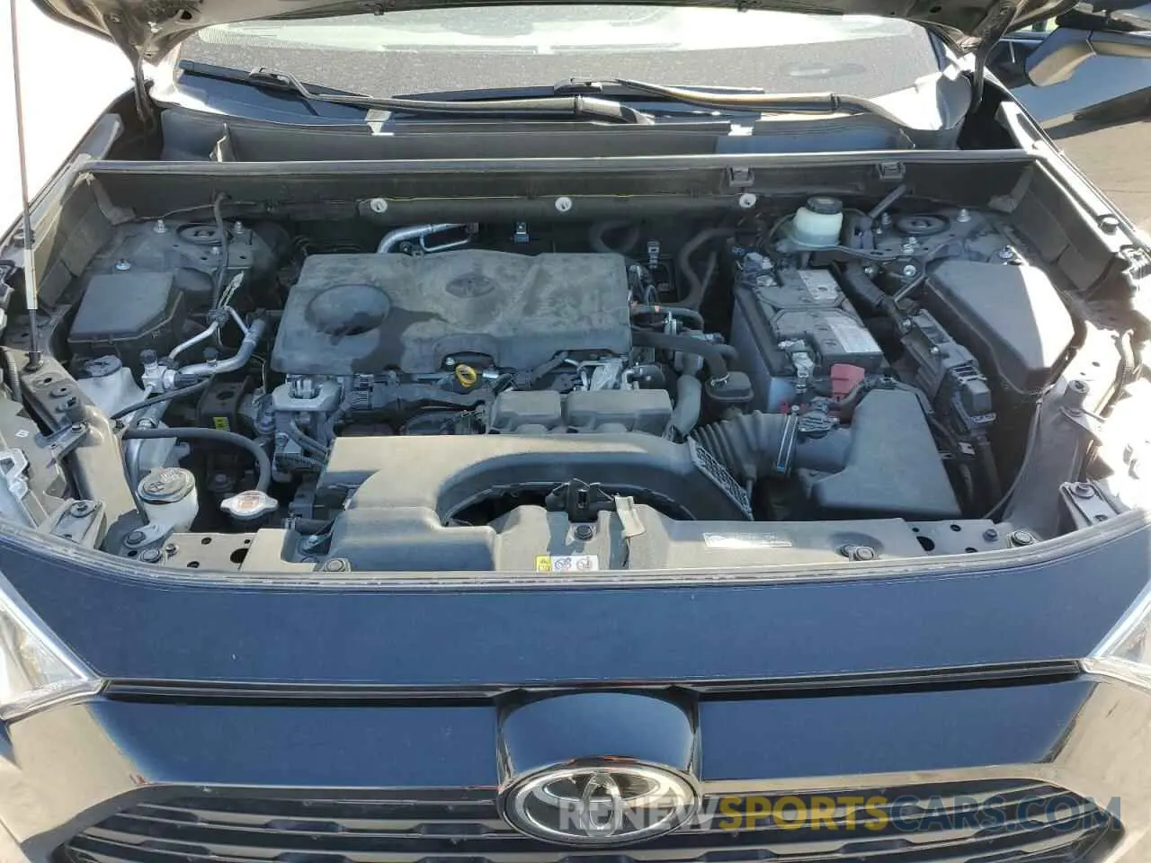 13 Photograph of a damaged car JTMC1RFV6LD050481 TOYOTA RAV4 2020
