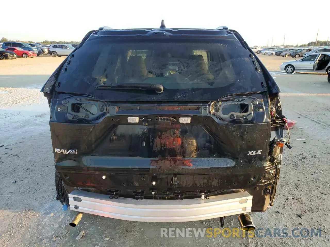6 Photograph of a damaged car JTMC1RFV6LD051615 TOYOTA RAV4 2020