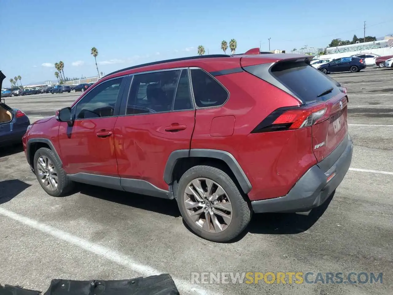 2 Photograph of a damaged car JTMC1RFV6LD056636 TOYOTA RAV4 2020