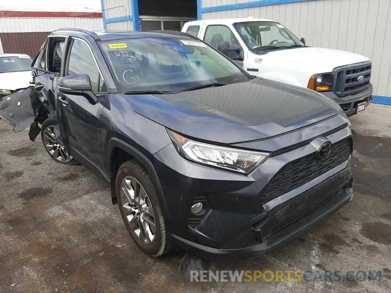 1 Photograph of a damaged car JTMC1RFV6LD060282 TOYOTA RAV4 2020