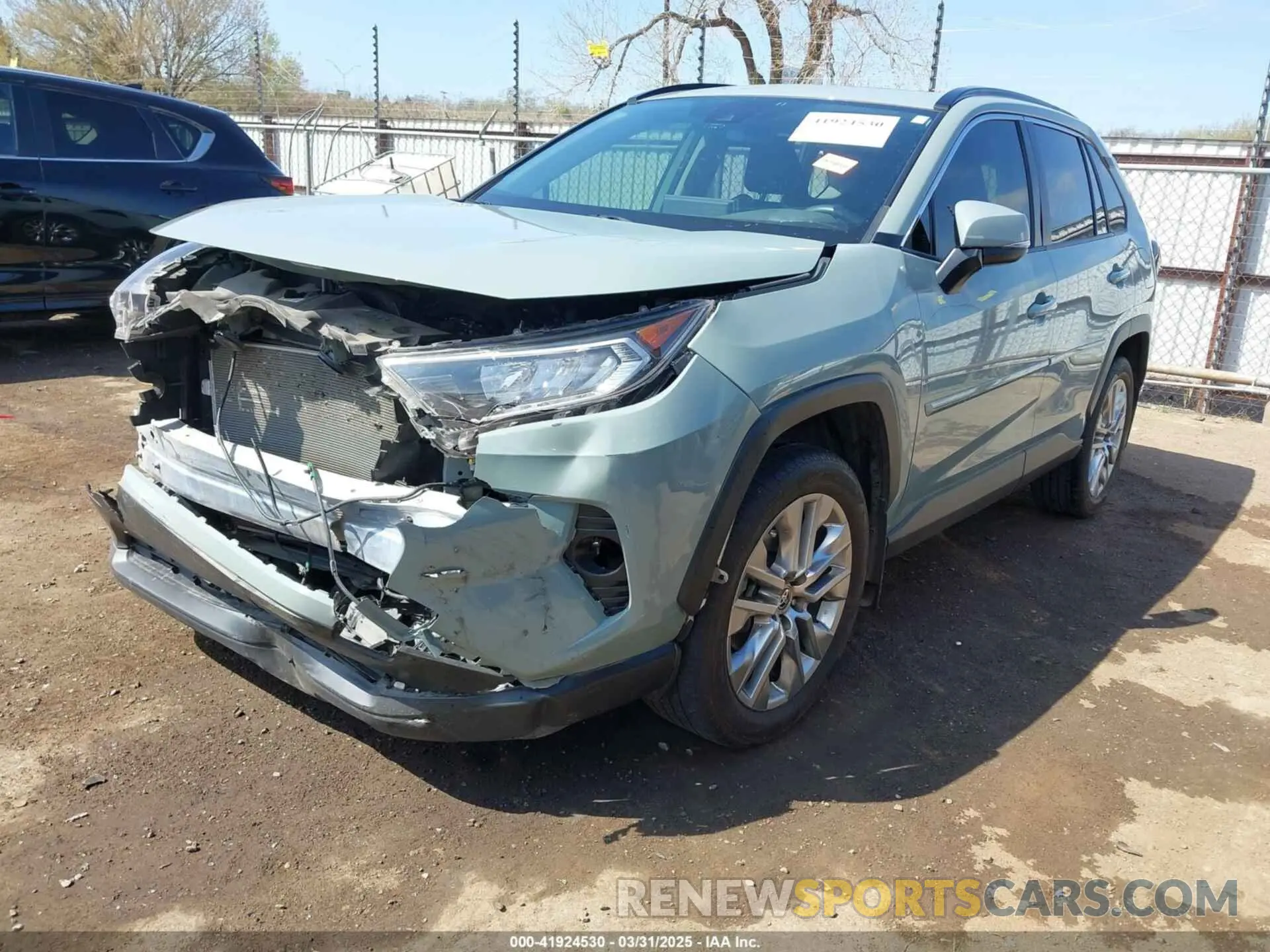 2 Photograph of a damaged car JTMC1RFV6LD520668 TOYOTA RAV4 2020