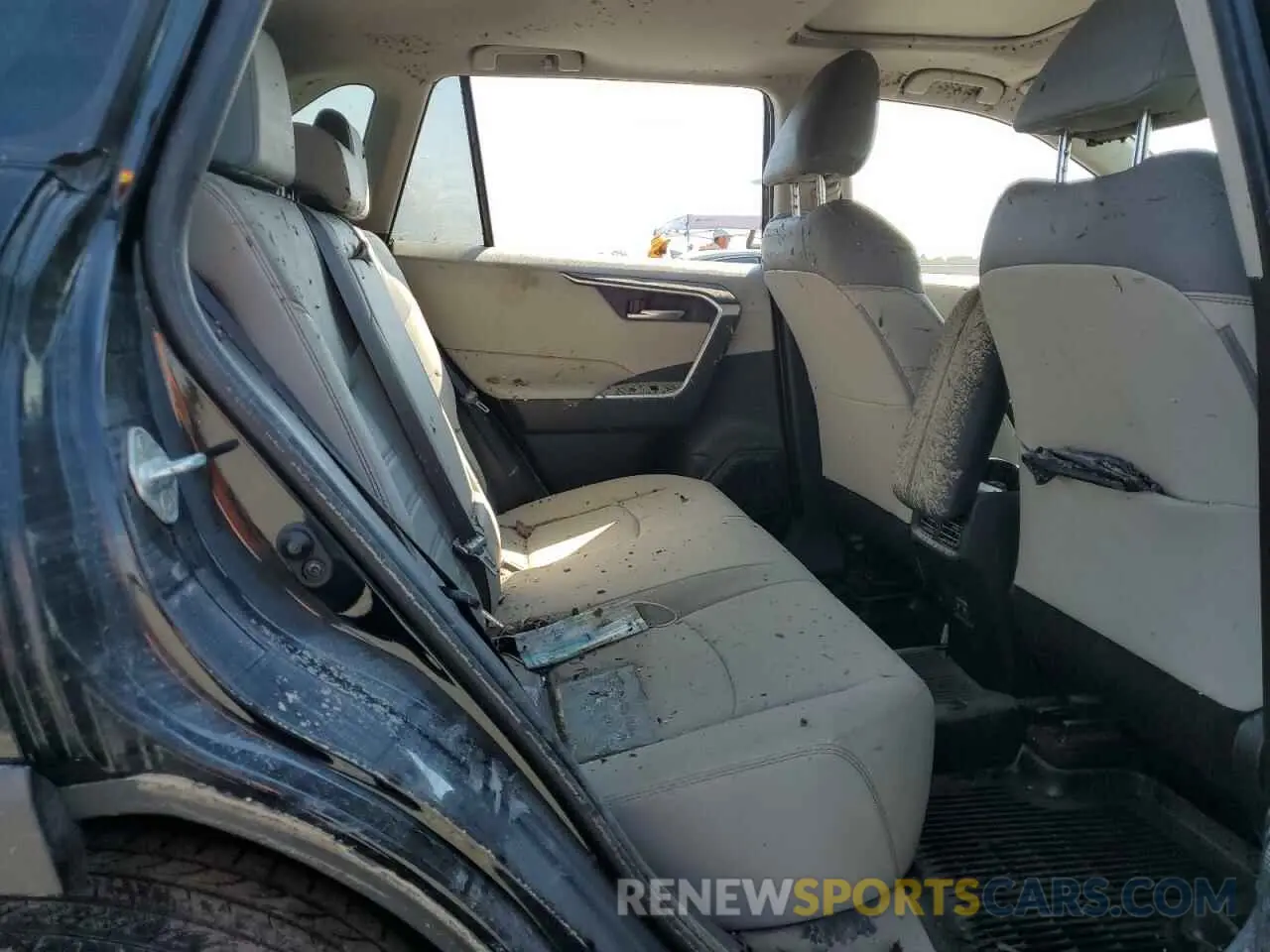 11 Photograph of a damaged car JTMC1RFV7LD044916 TOYOTA RAV4 2020
