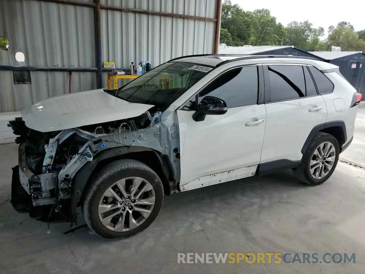 1 Photograph of a damaged car JTMC1RFV8LD046349 TOYOTA RAV4 2020