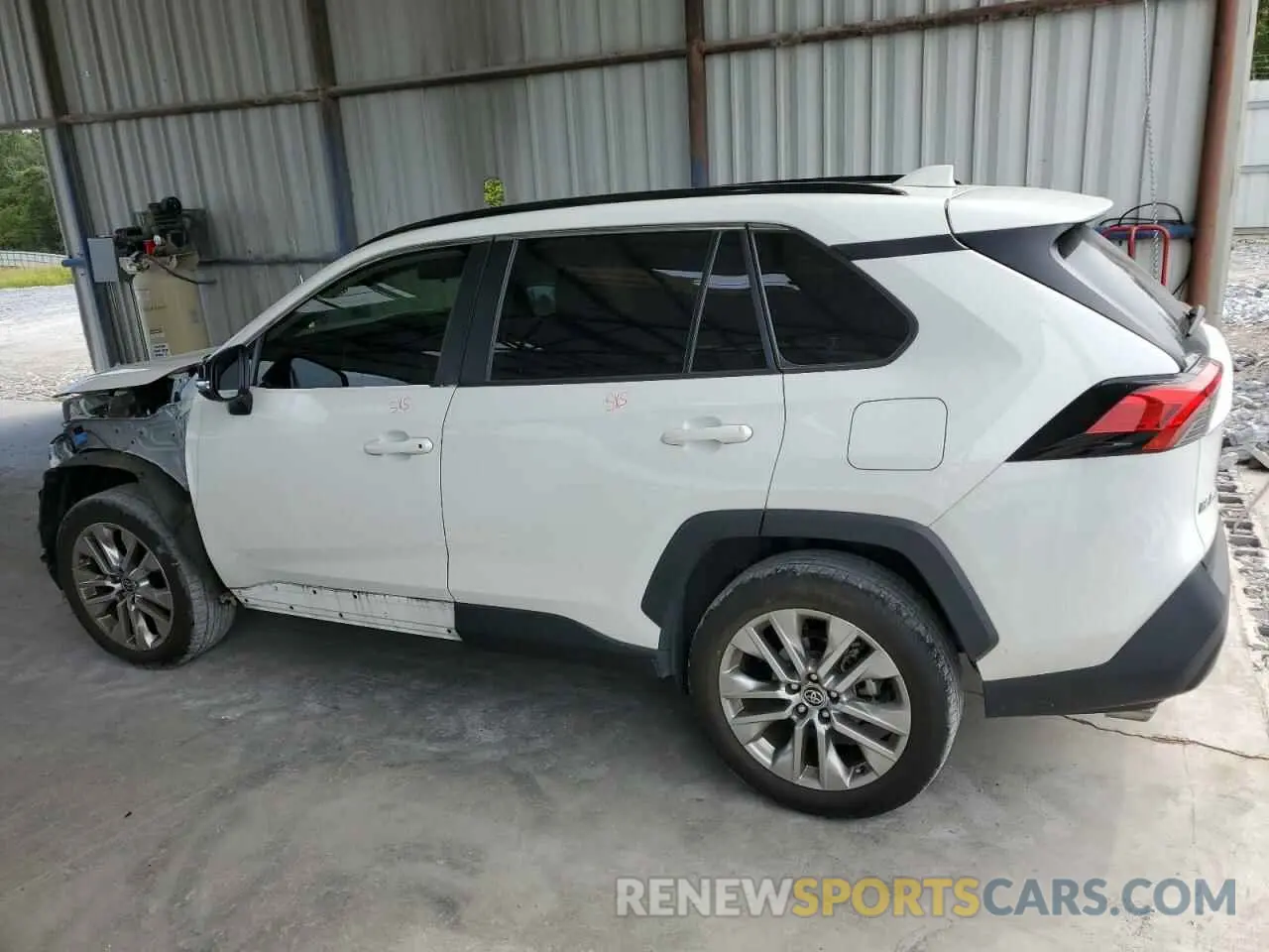 2 Photograph of a damaged car JTMC1RFV8LD046349 TOYOTA RAV4 2020