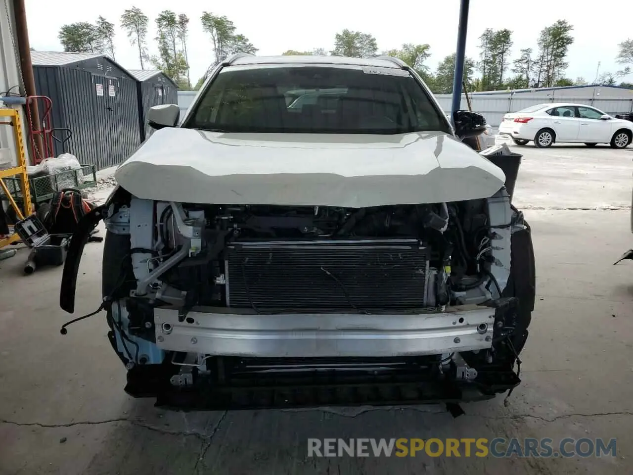 5 Photograph of a damaged car JTMC1RFV8LD046349 TOYOTA RAV4 2020
