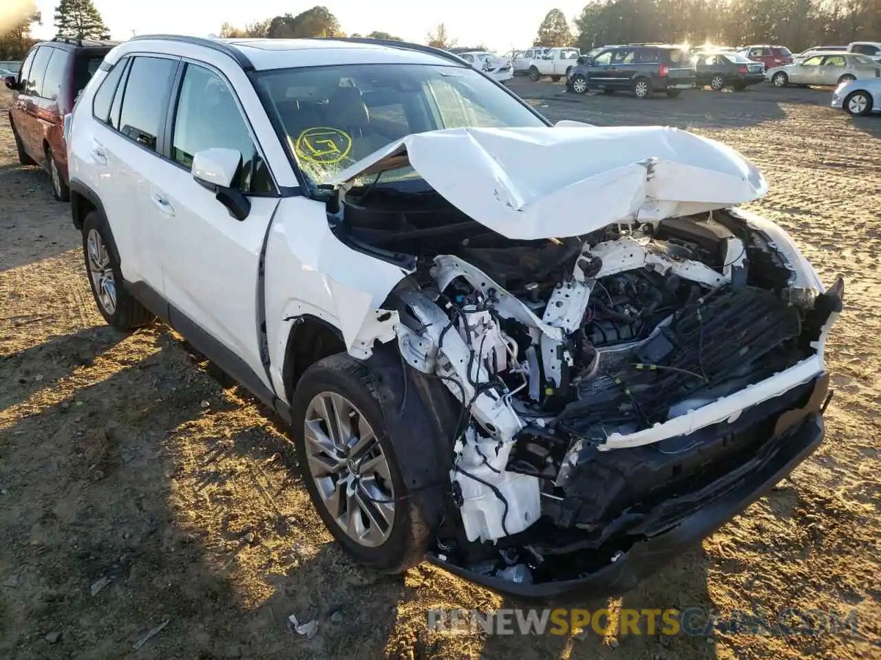 1 Photograph of a damaged car JTMC1RFV8LD059487 TOYOTA RAV4 2020