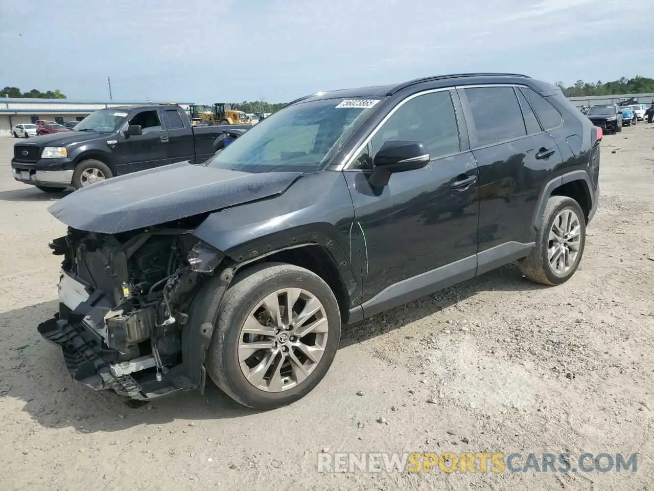 1 Photograph of a damaged car JTMC1RFVXLD517725 TOYOTA RAV4 2020
