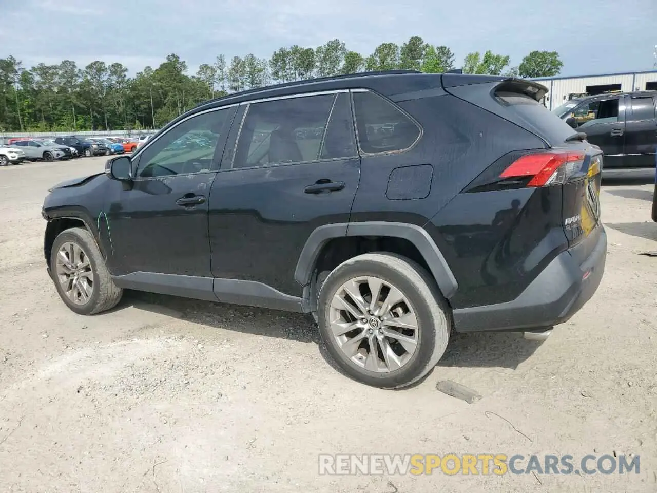 2 Photograph of a damaged car JTMC1RFVXLD517725 TOYOTA RAV4 2020