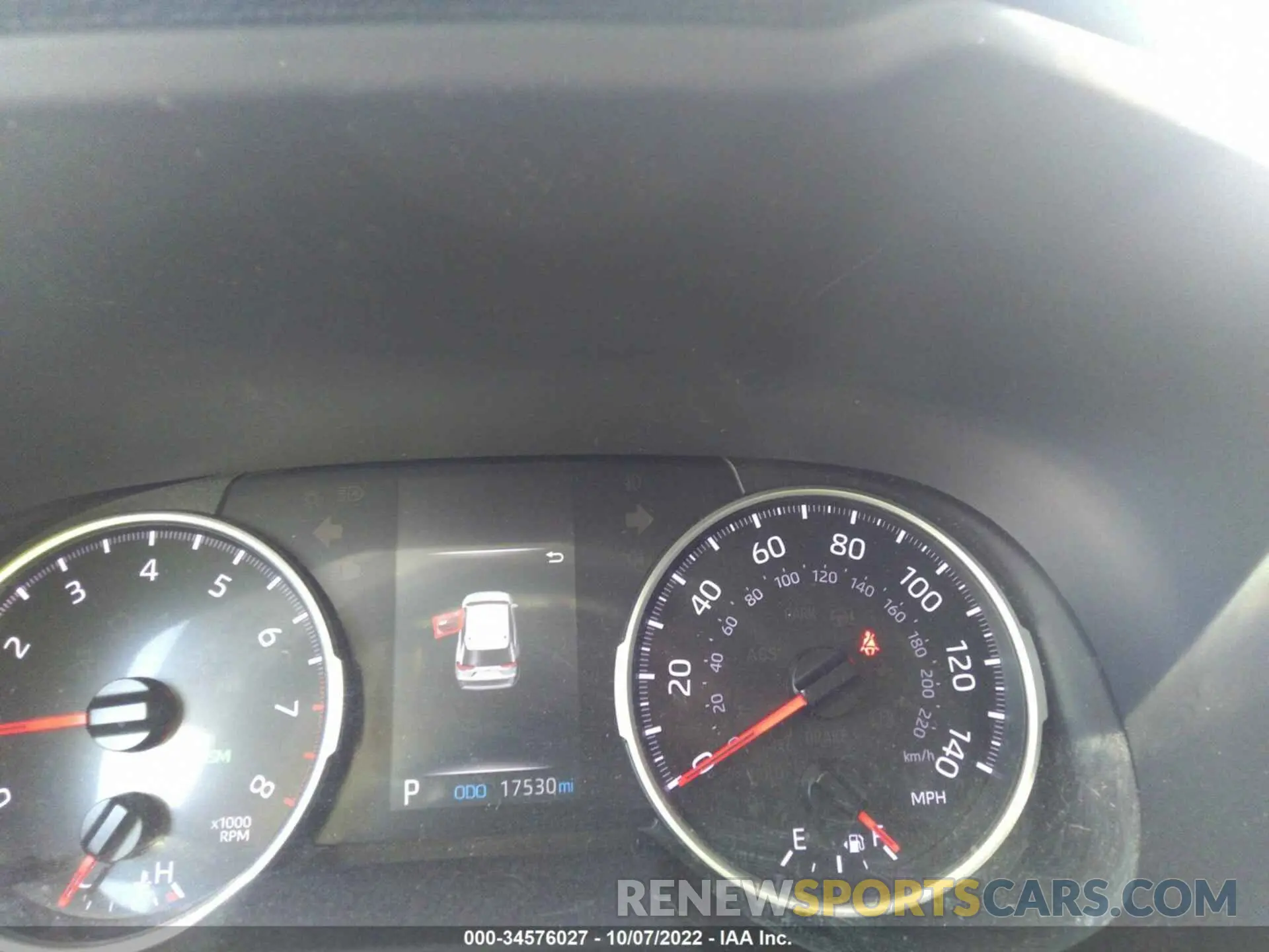 7 Photograph of a damaged car JTMC1RFVXLD518552 TOYOTA RAV4 2020