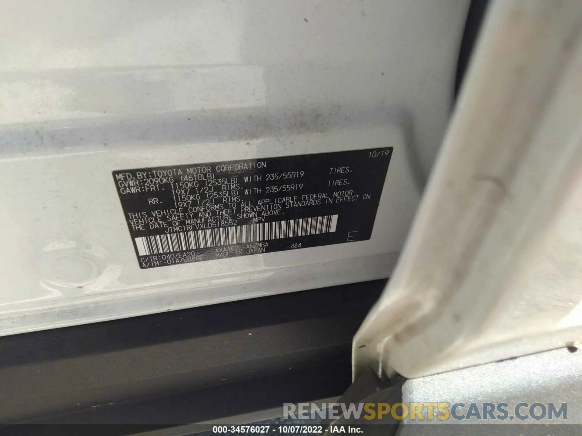 9 Photograph of a damaged car JTMC1RFVXLD518552 TOYOTA RAV4 2020
