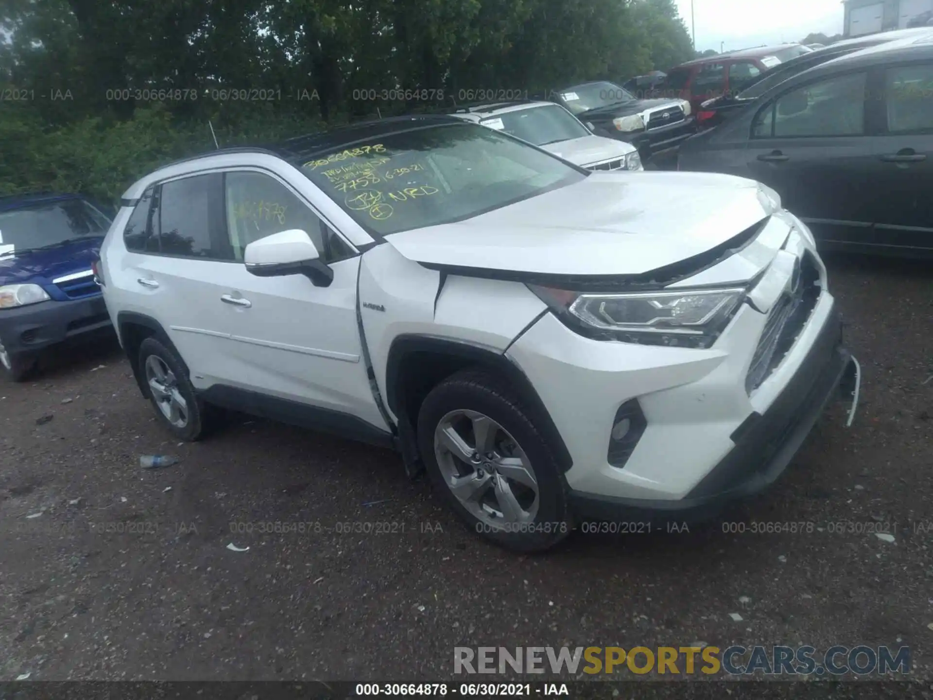 1 Photograph of a damaged car JTMD6RFV3LD500142 TOYOTA RAV4 2020