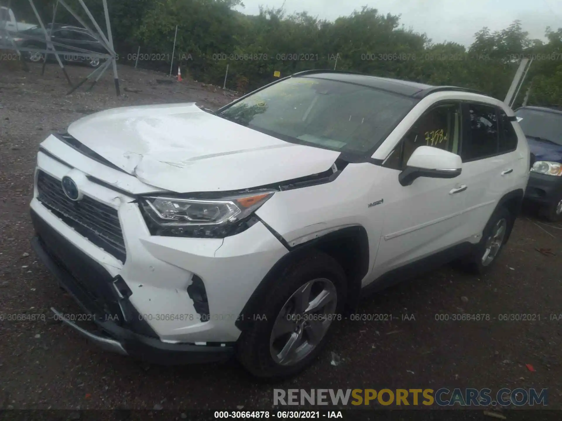 2 Photograph of a damaged car JTMD6RFV3LD500142 TOYOTA RAV4 2020