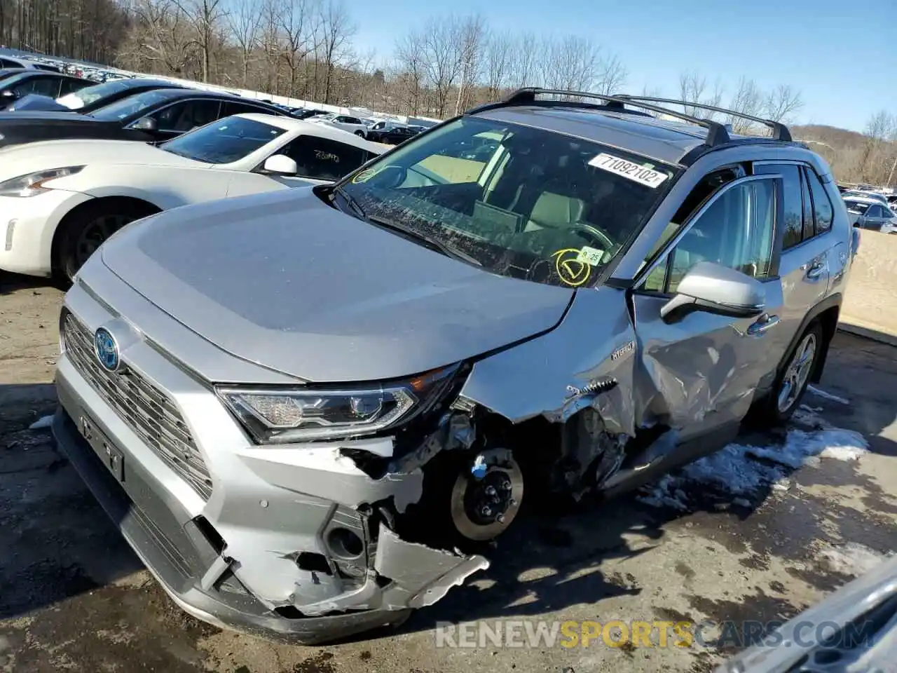 2 Photograph of a damaged car JTMD6RFV5LD005215 TOYOTA RAV4 2020