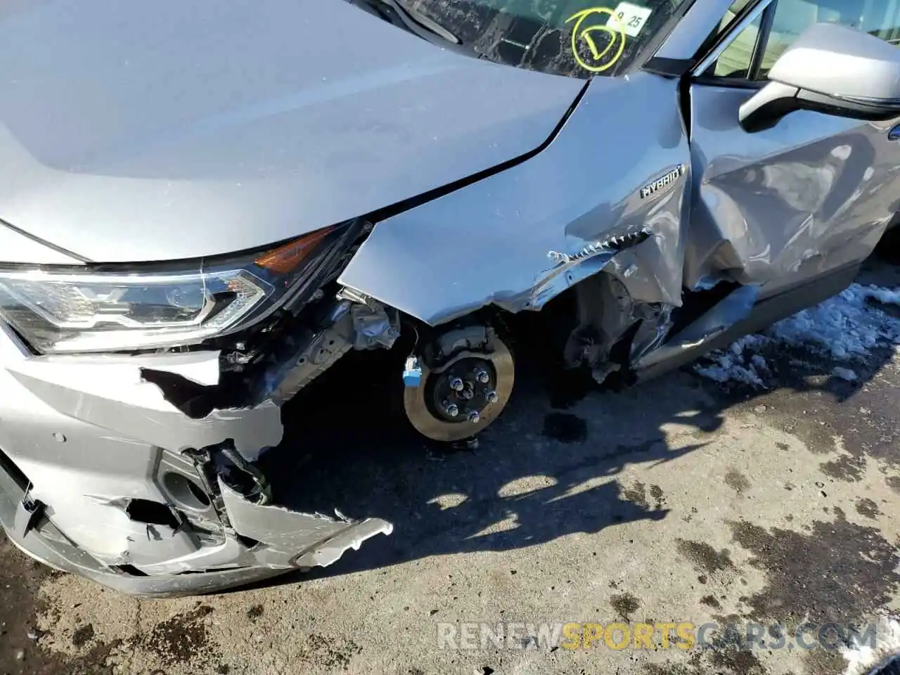 9 Photograph of a damaged car JTMD6RFV5LD005215 TOYOTA RAV4 2020