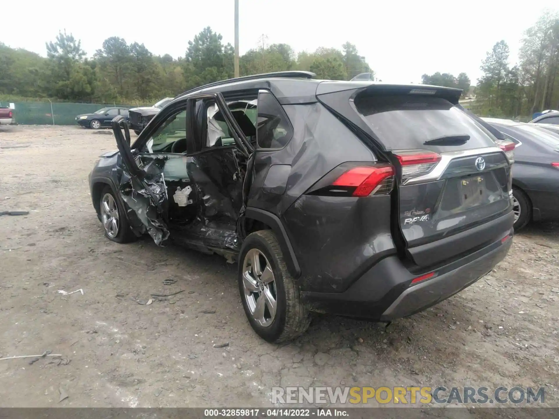 3 Photograph of a damaged car JTMD6RFV8LD004009 TOYOTA RAV4 2020