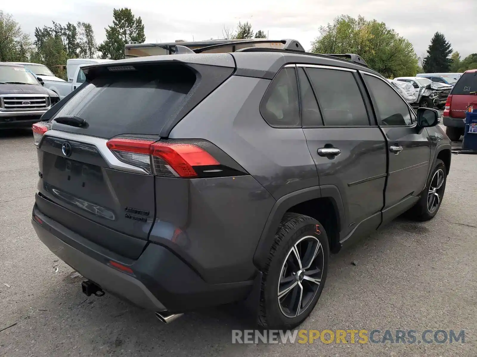 4 Photograph of a damaged car JTMDWRFV0LD528724 TOYOTA RAV4 2020