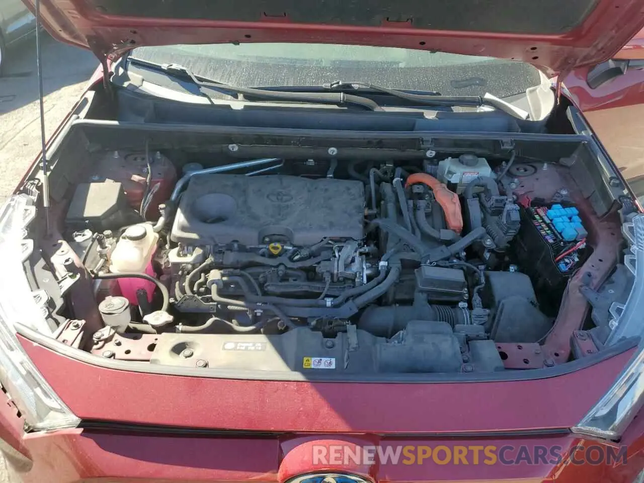 12 Photograph of a damaged car JTMDWRFV2LD538929 TOYOTA RAV4 2020