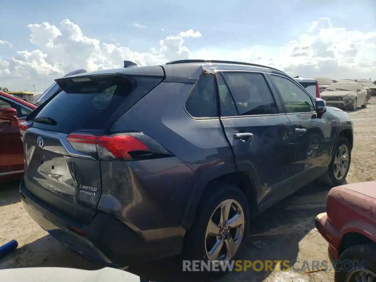 4 Photograph of a damaged car JTMDWRFV5LD059078 TOYOTA RAV4 2020