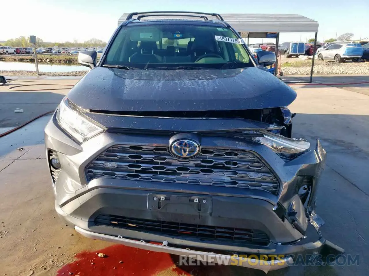 5 Photograph of a damaged car JTMDWRFV5LD069318 TOYOTA RAV4 2020