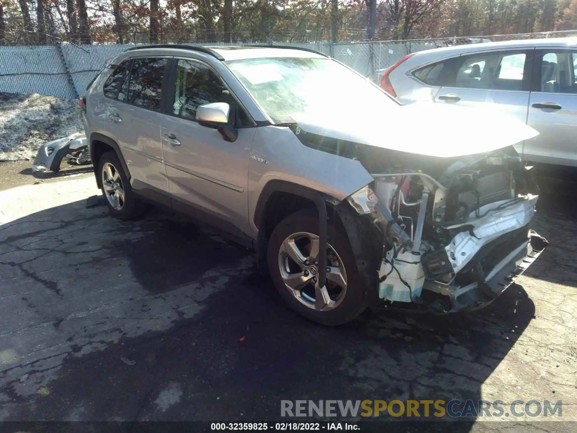 1 Photograph of a damaged car JTMDWRFV6LD065147 TOYOTA RAV4 2020