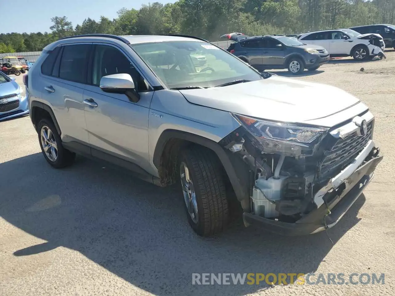 4 Photograph of a damaged car JTMDWRFV6LJ048608 TOYOTA RAV4 2020