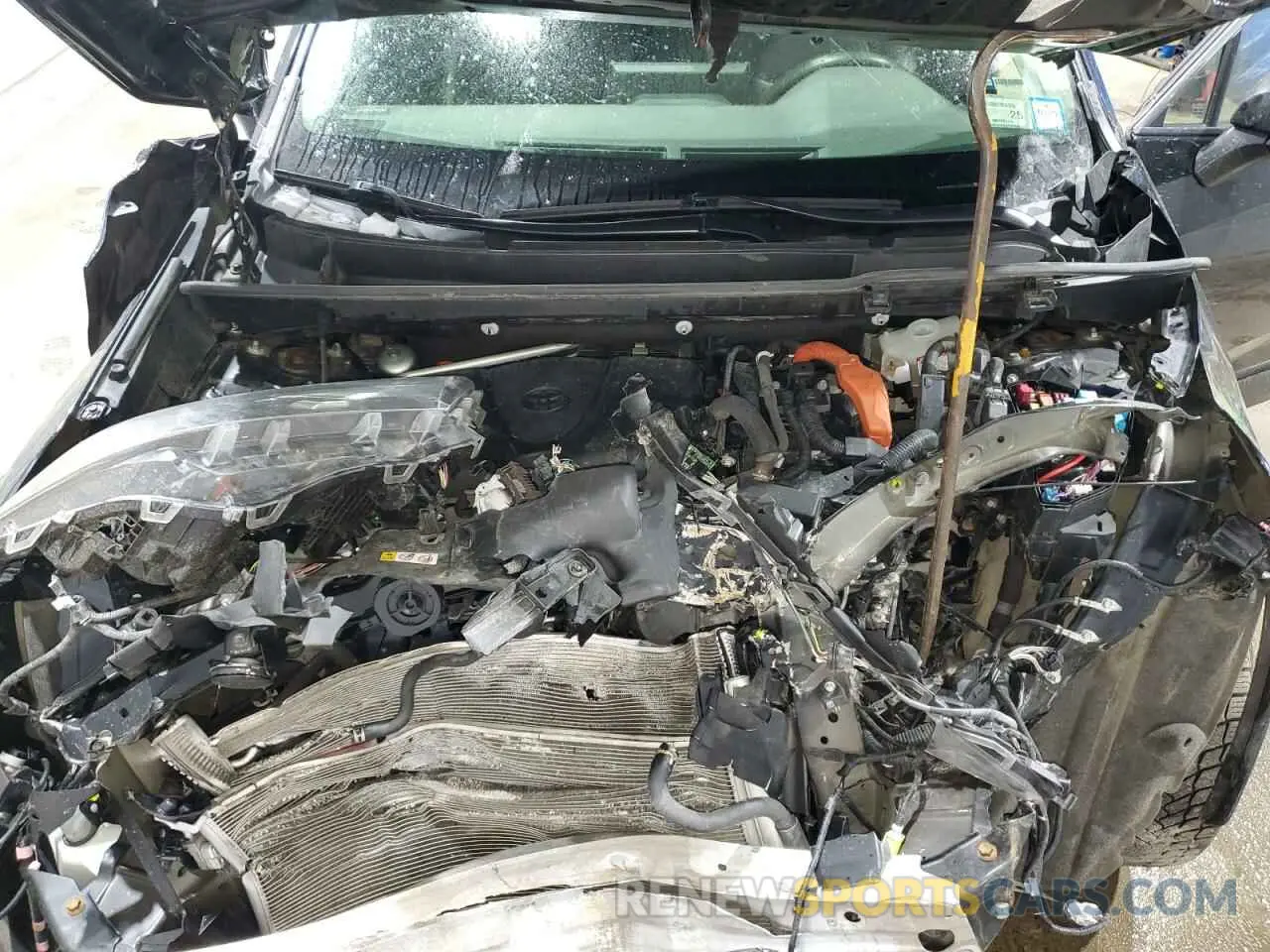 12 Photograph of a damaged car JTMDWRFV7LD525562 TOYOTA RAV4 2020