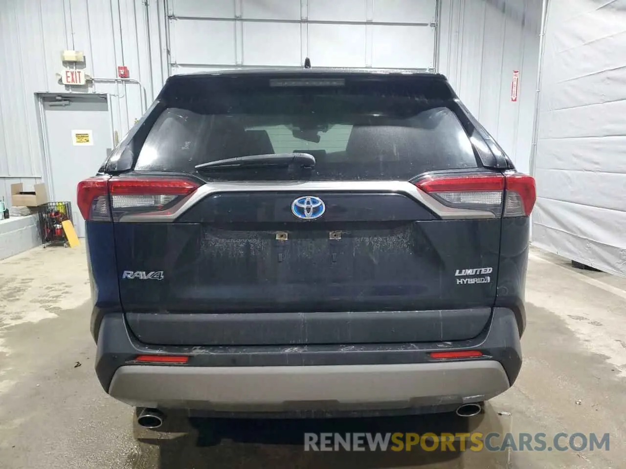 6 Photograph of a damaged car JTMDWRFV7LD525562 TOYOTA RAV4 2020