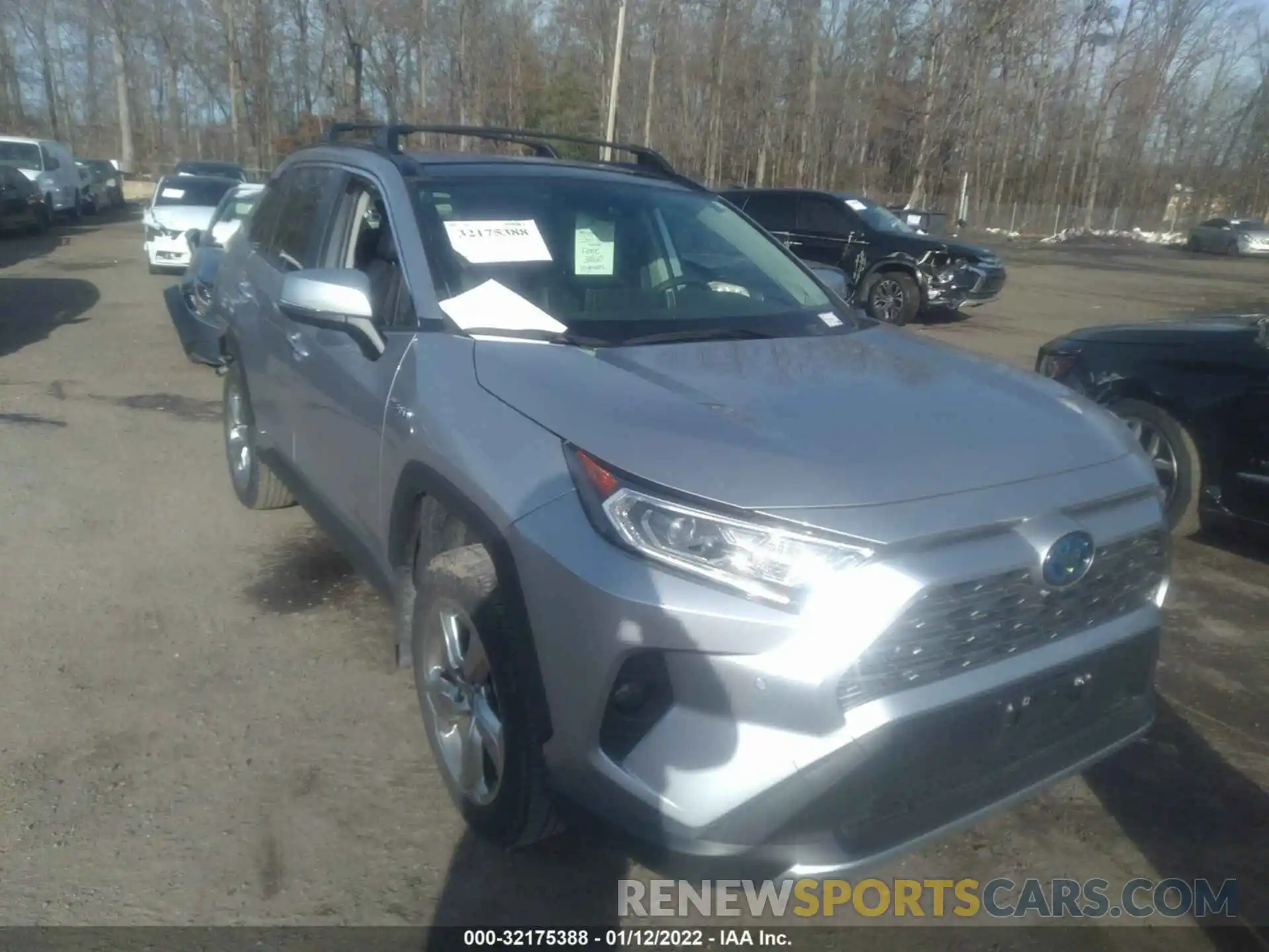 1 Photograph of a damaged car JTMDWRFV8LD538093 TOYOTA RAV4 2020