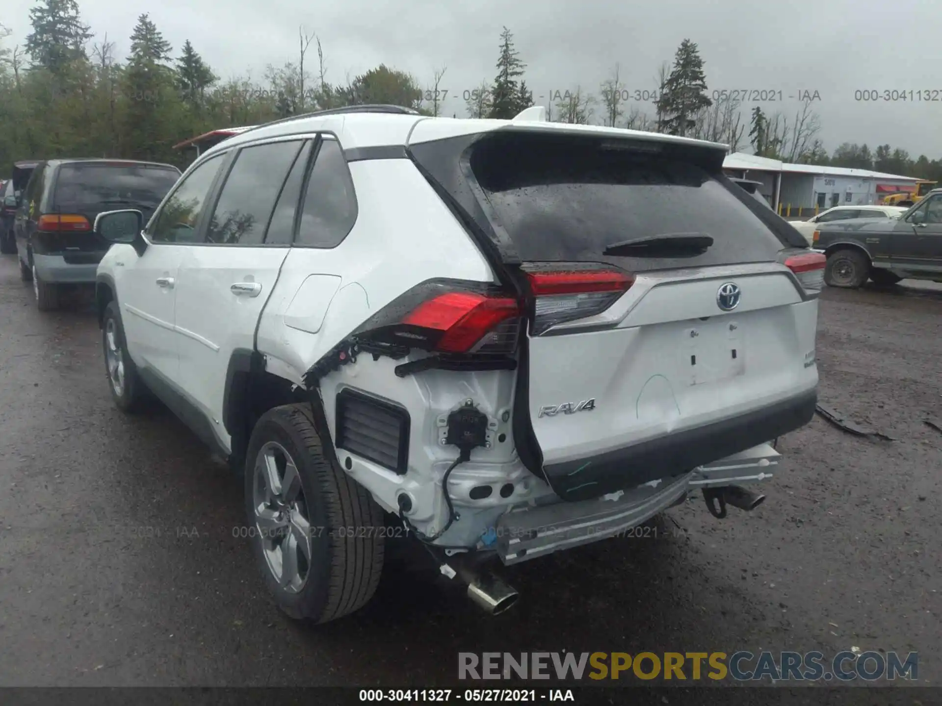 3 Photograph of a damaged car JTMDWRFV9LD539057 TOYOTA RAV4 2020