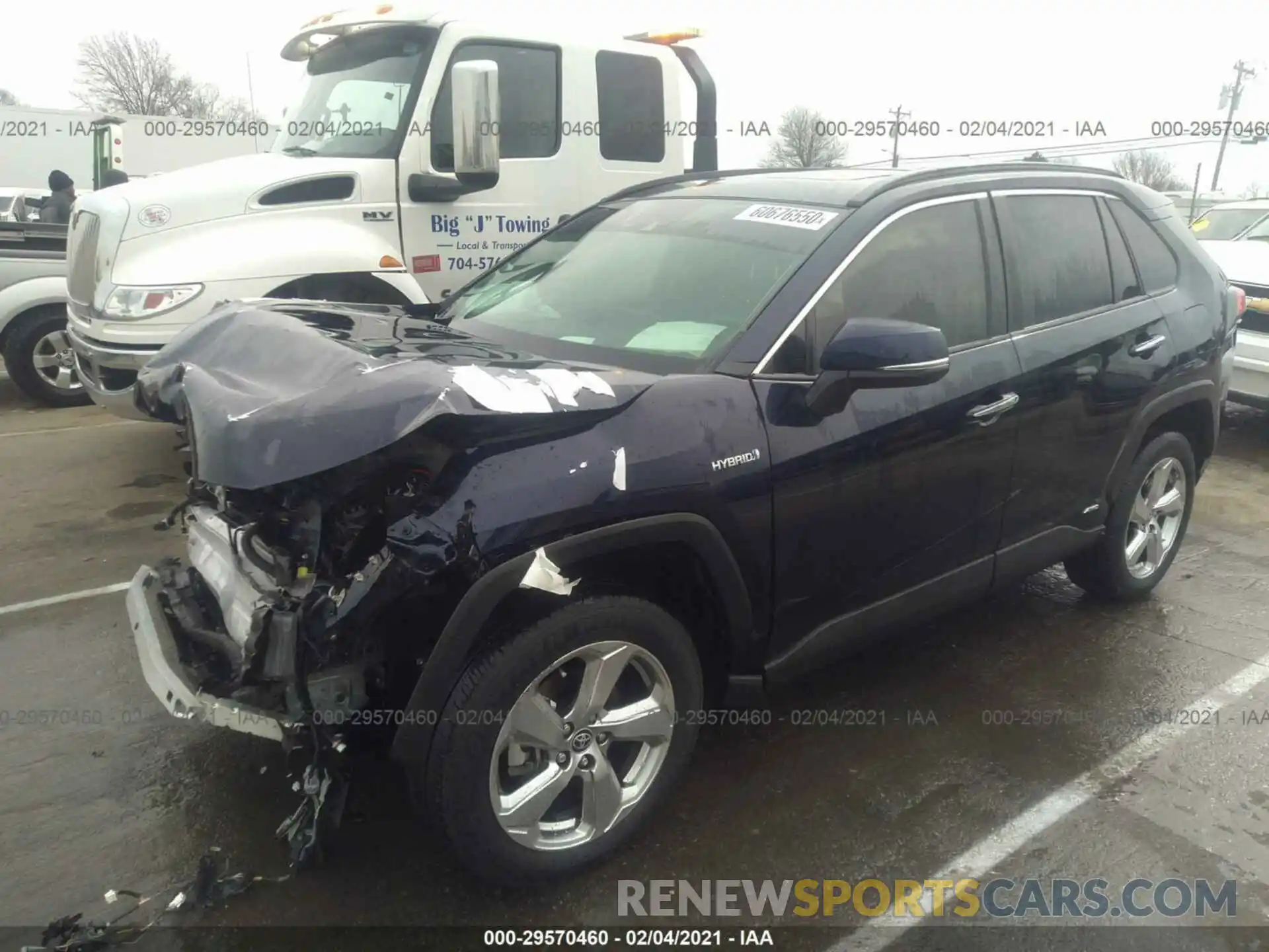 6 Photograph of a damaged car JTMDWRFVXLD055608 TOYOTA RAV4 2020