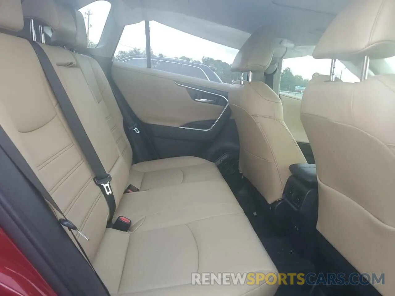 11 Photograph of a damaged car JTMDWRFVXLD072828 TOYOTA RAV4 2020