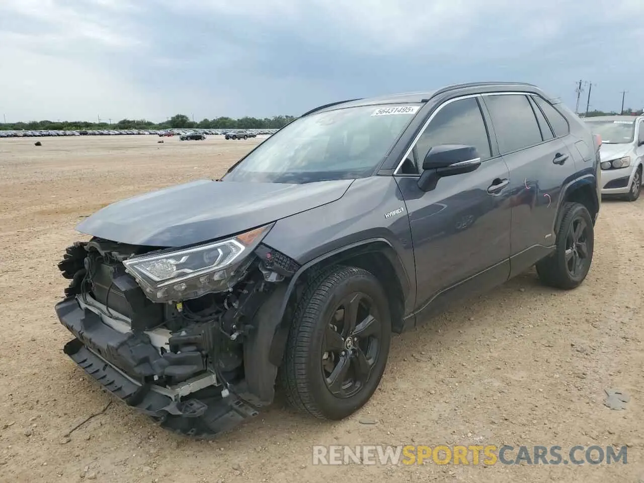 1 Photograph of a damaged car JTME6RFV6LD501595 TOYOTA RAV4 2020