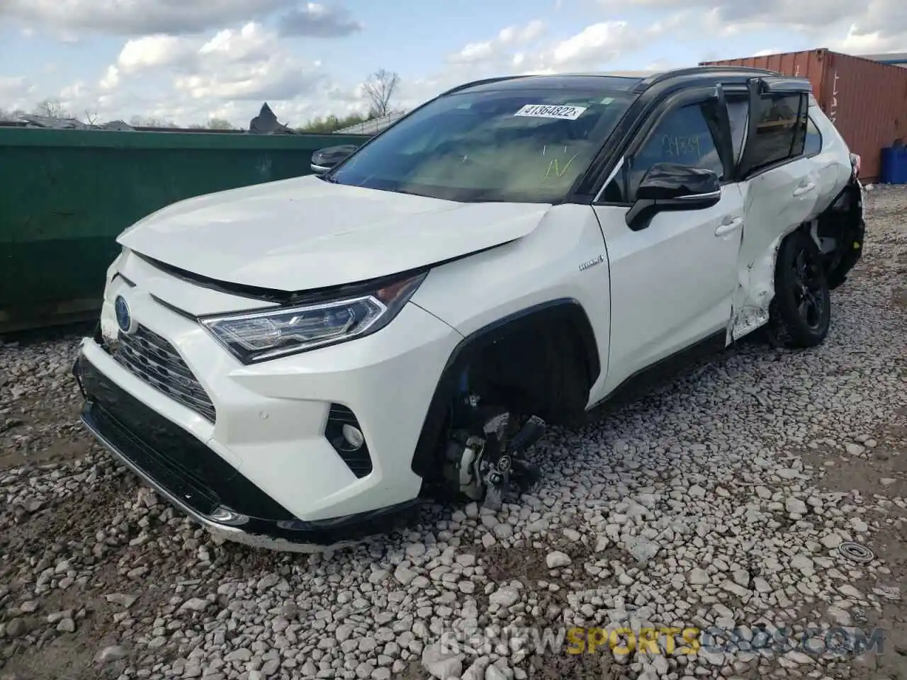 2 Photograph of a damaged car JTME6RFVXLJ001621 TOYOTA RAV4 2020