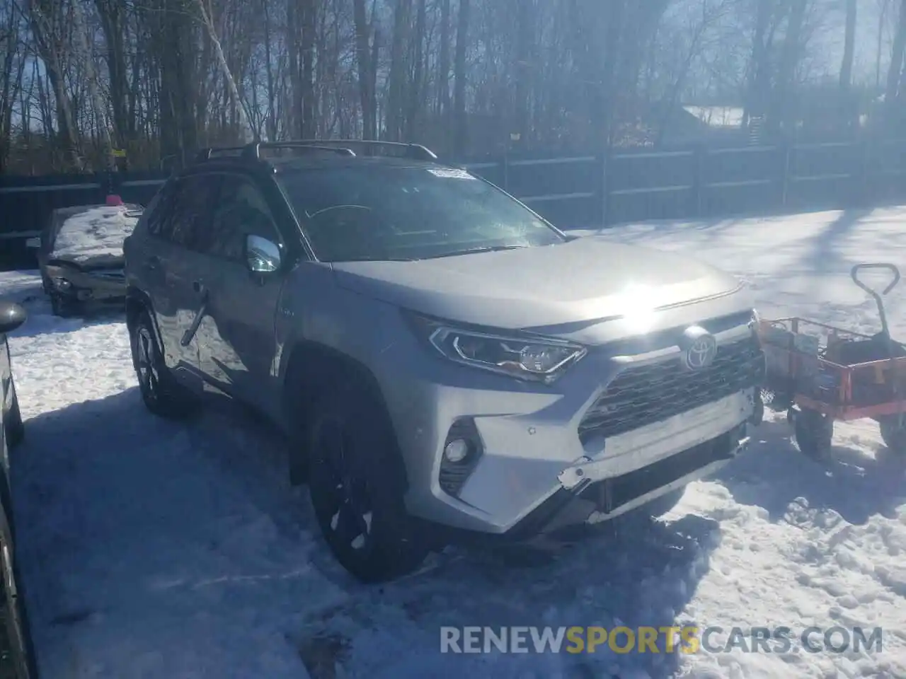 1 Photograph of a damaged car JTMEWRFV0LD525066 TOYOTA RAV4 2020