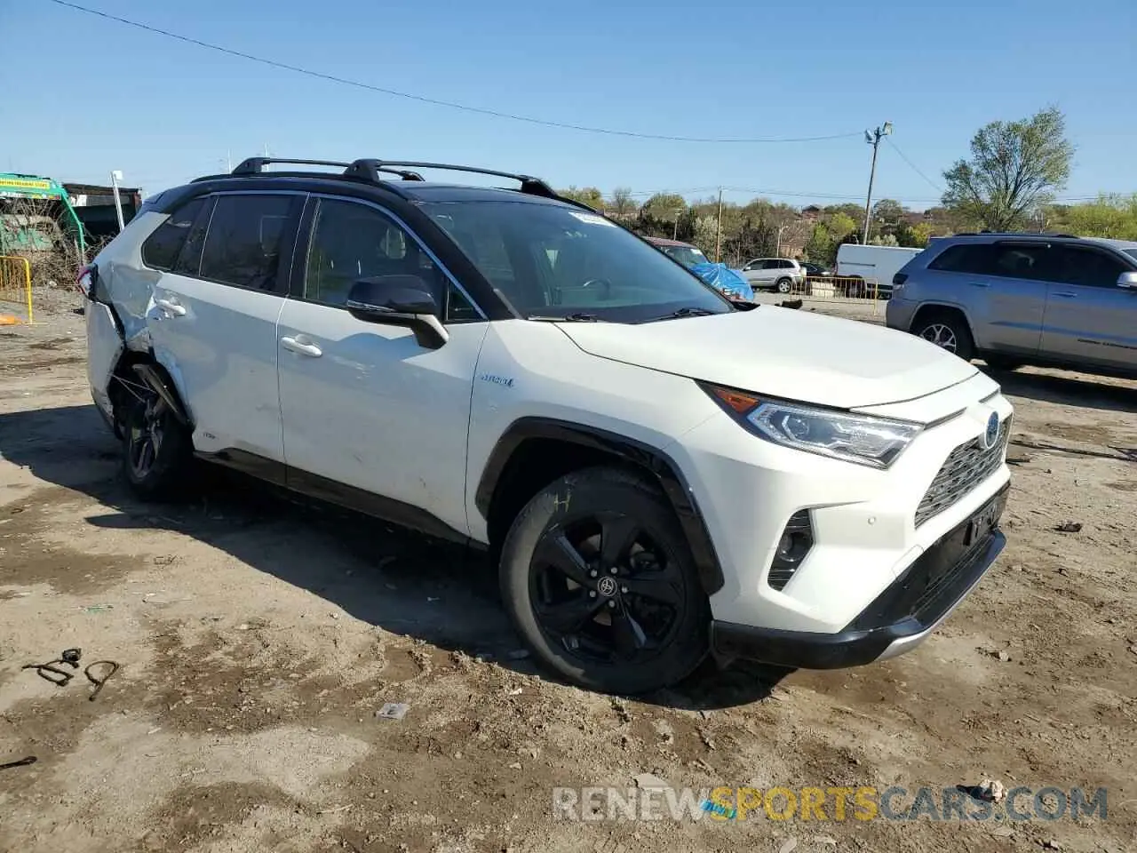 4 Photograph of a damaged car JTMEWRFV1LD539235 TOYOTA RAV4 2020