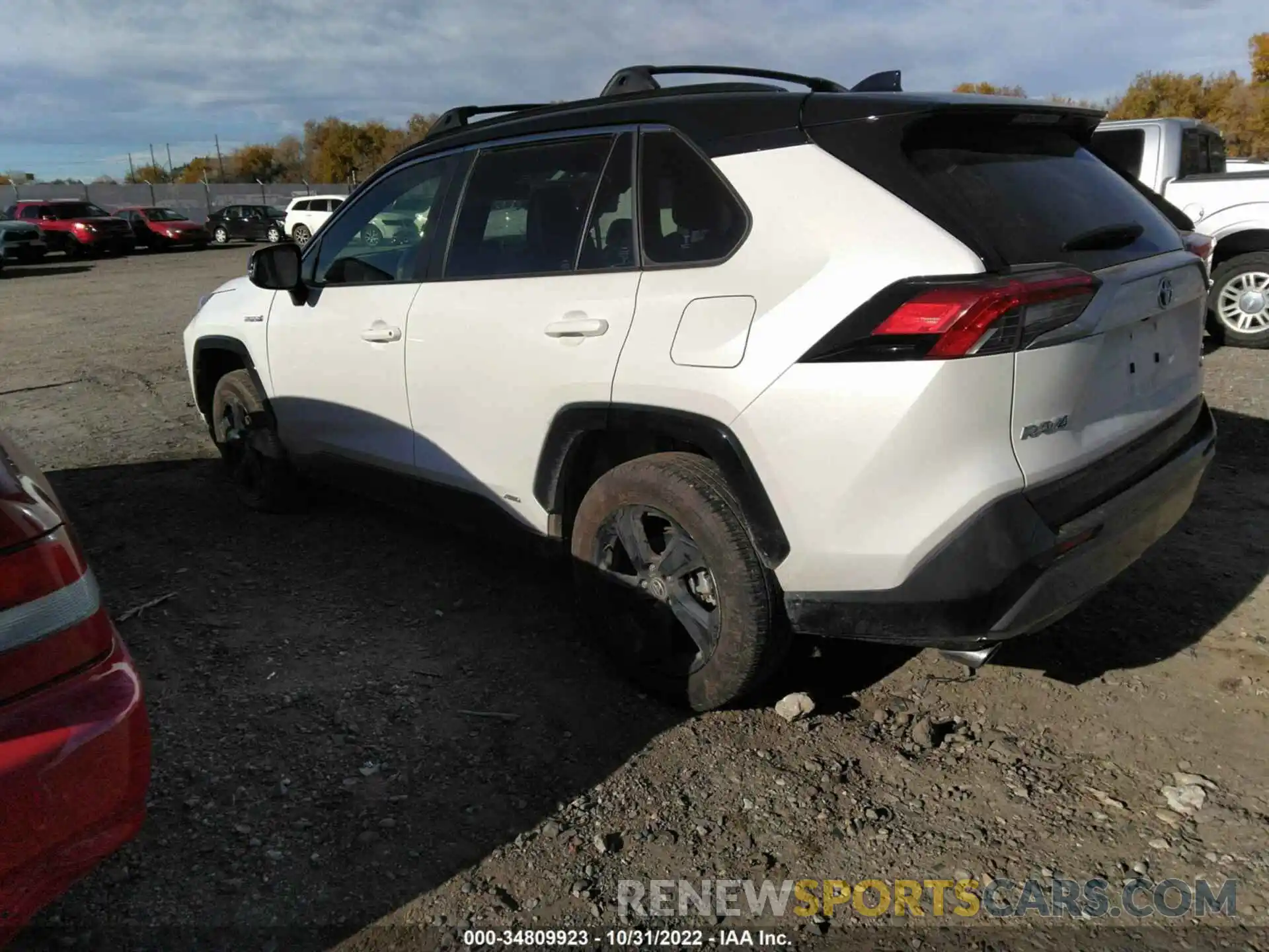 3 Photograph of a damaged car JTMEWRFV1LD545505 TOYOTA RAV4 2020