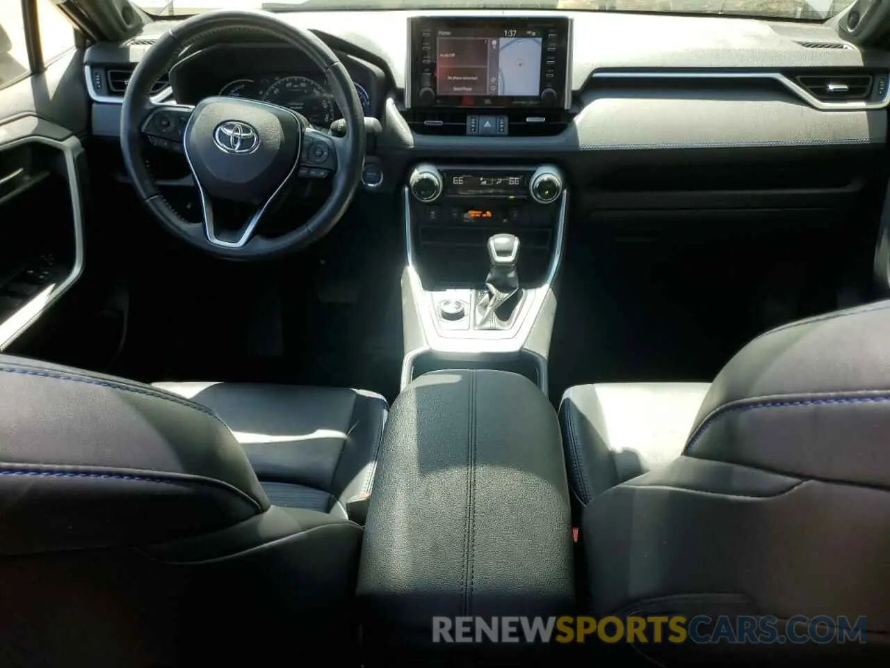 8 Photograph of a damaged car JTMEWRFV2LD533623 TOYOTA RAV4 2020