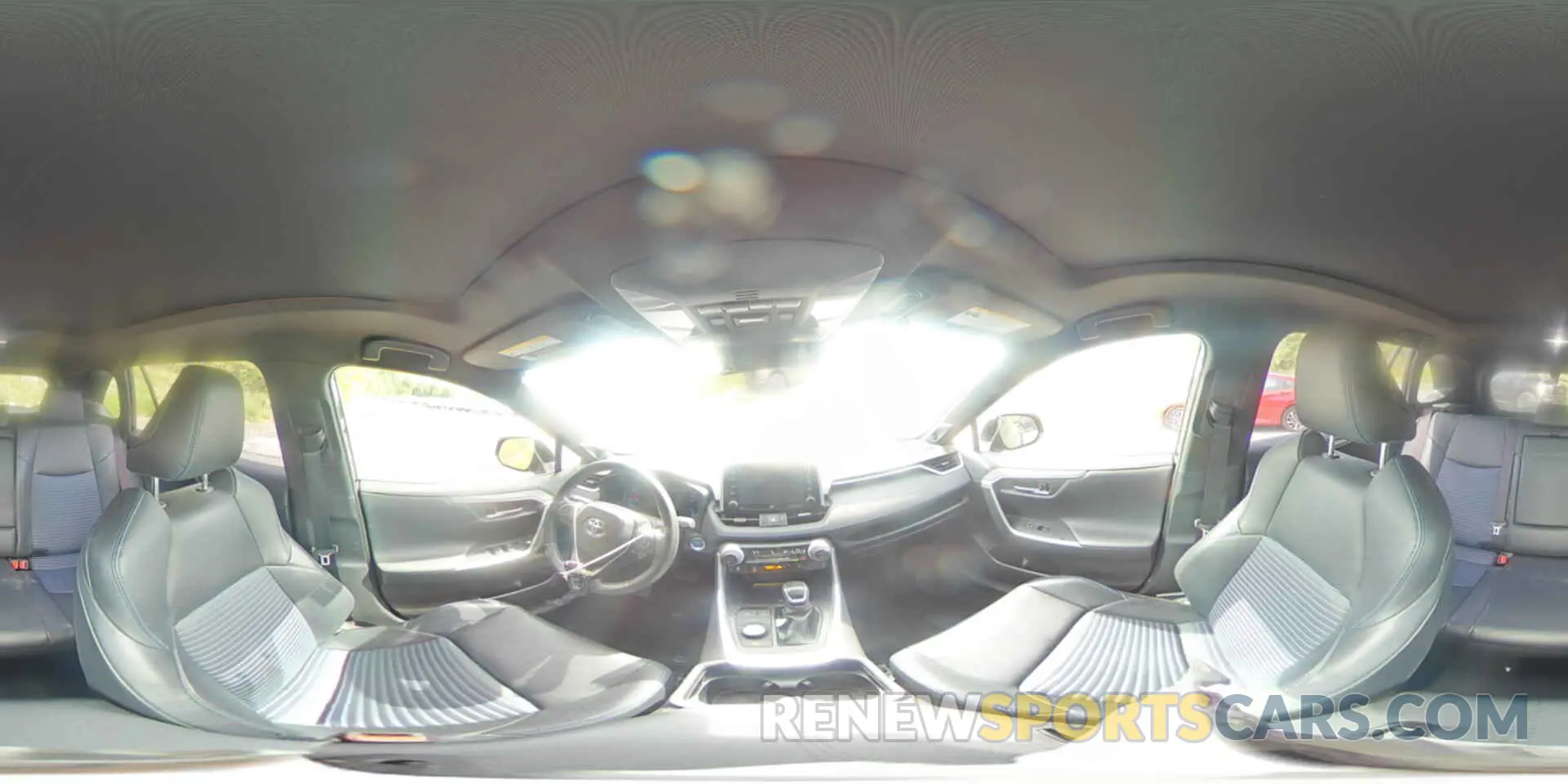 15 Photograph of a damaged car JTMEWRFV2LD542208 TOYOTA RAV4 2020