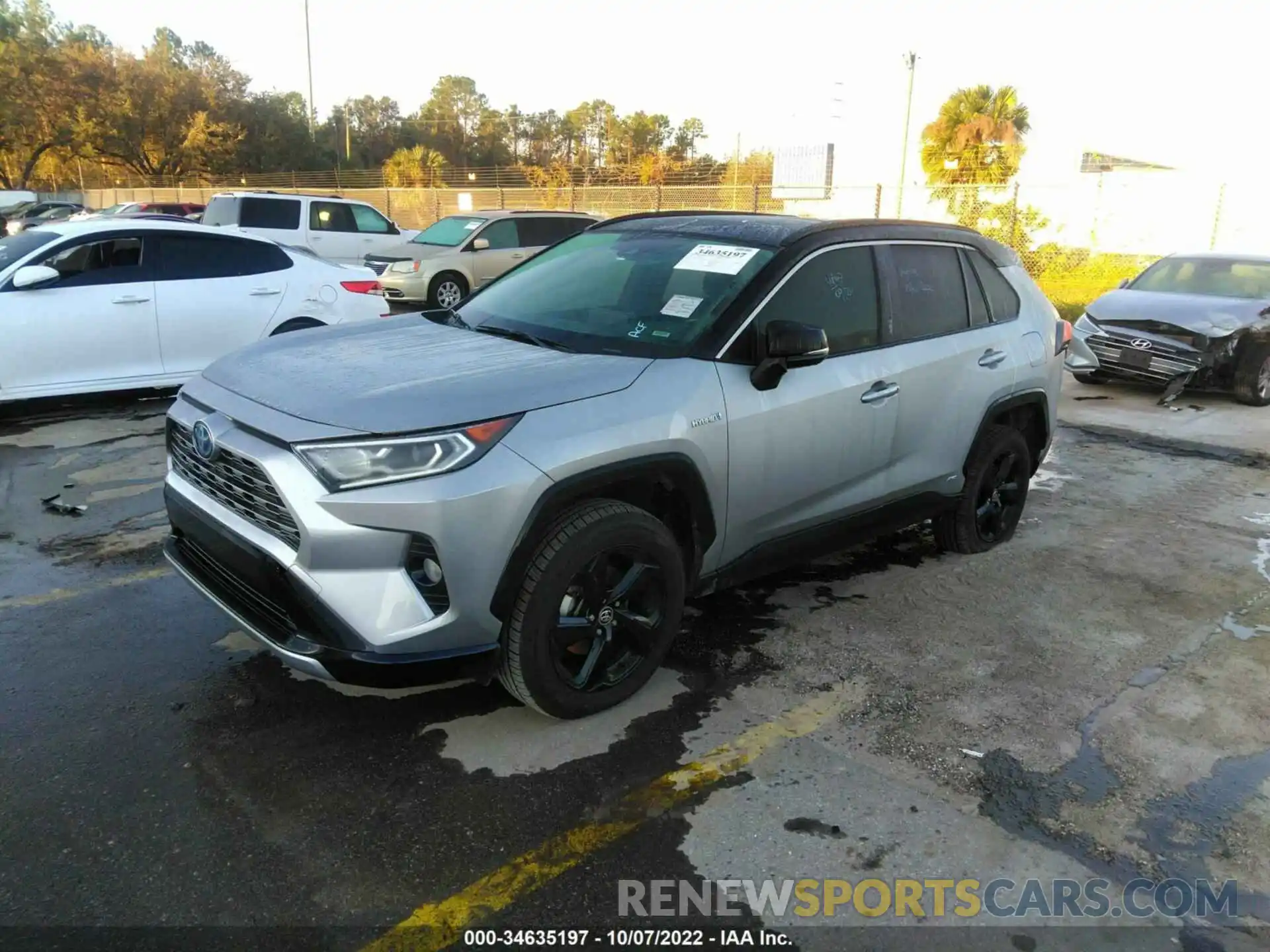 2 Photograph of a damaged car JTMEWRFV2LJ049355 TOYOTA RAV4 2020