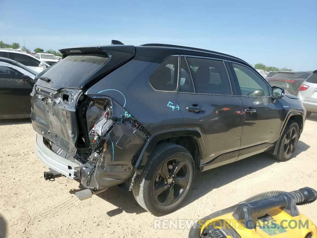 3 Photograph of a damaged car JTMEWRFV3LD530147 TOYOTA RAV4 2020