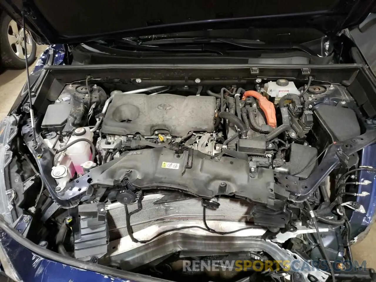 11 Photograph of a damaged car JTMEWRFV3LD530987 TOYOTA RAV4 2020